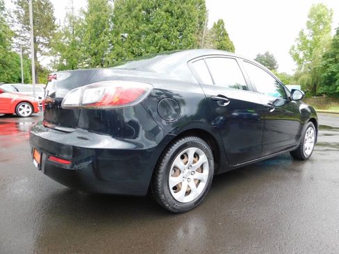 Used 2012 MAZDA MAZDA3 i Sport FWD image 2