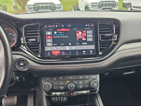 Used 2024 Dodge Durango GT image 20