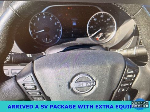 Used 2023 Nissan Frontier SV w/ SV Convenience Package image 13