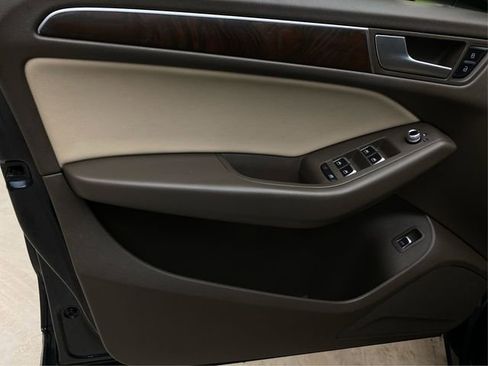 Used 2017 Audi Q5 2.0T Premium image 25