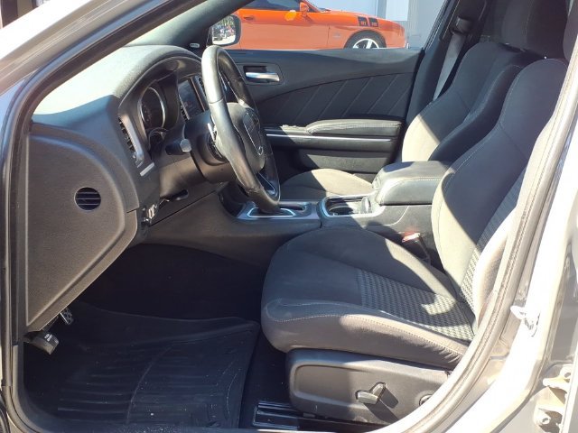 Used 2019 Dodge Charger GT w/ Navigation & Travel Group RWD image 16