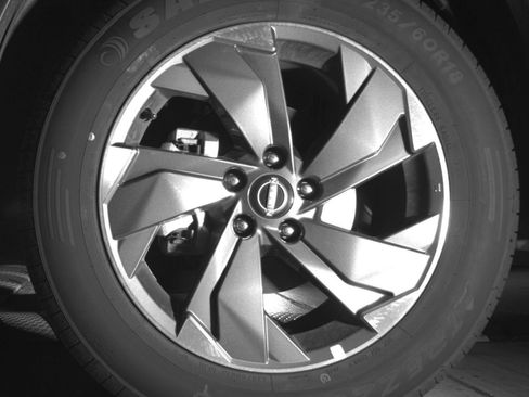 Used 2025 Nissan Rogue SV FWD image 15