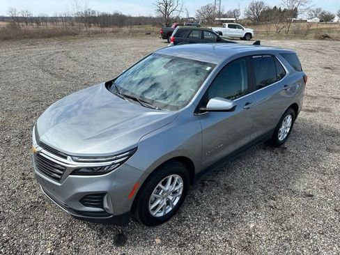 Used 2024 Chevrolet Equinox LT image 24