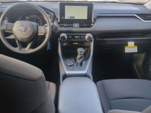 Certified 2025 Toyota RAV4 LE image 23