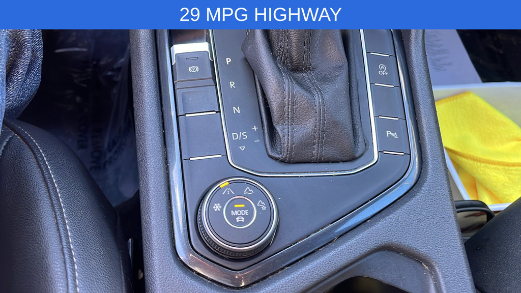 Used 2019 Volkswagen Tiguan SEL Premium R-Line AWD/4WD image 14