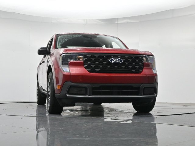 Certified 2025 Ford Maverick XLT w/ Equipment Group 301A AWD/4WD image 37