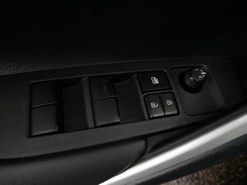 Certified 2024 Toyota Corolla Cross LE image 19