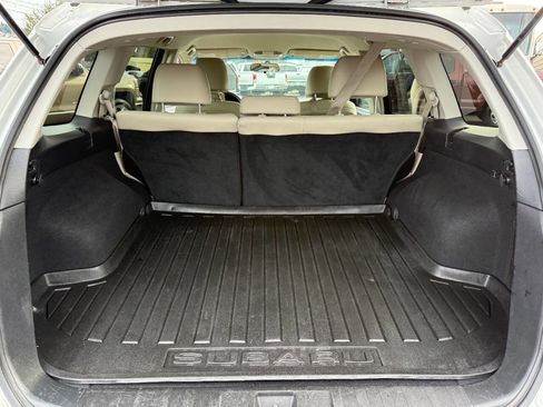 Used 2013 Subaru Outback 2.5i Limited image 12