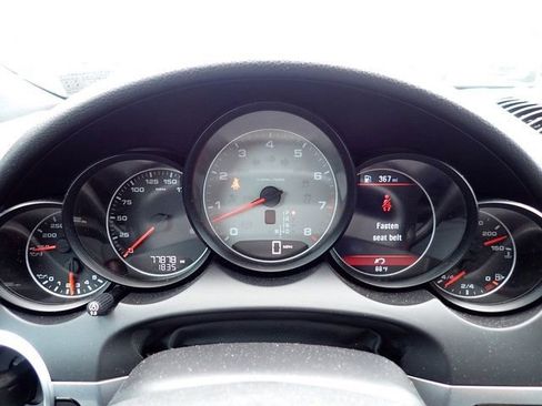 Used 2014 Porsche Cayenne S AWD/4WD image 16