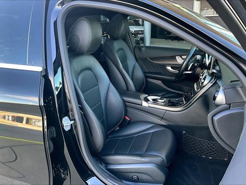 Certified 2015 Mercedes-Benz C 400 4MATIC image 9