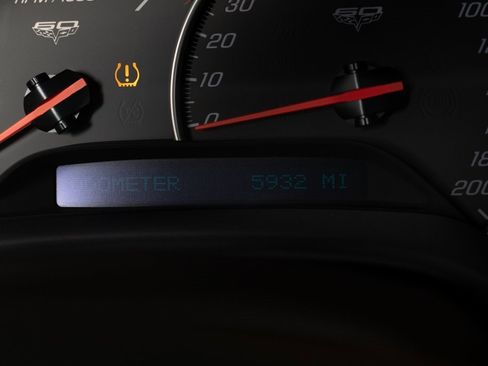 Used 2013 Chevrolet Corvette Grand Sport w/ 2LT Preferred Equipment Group image 25