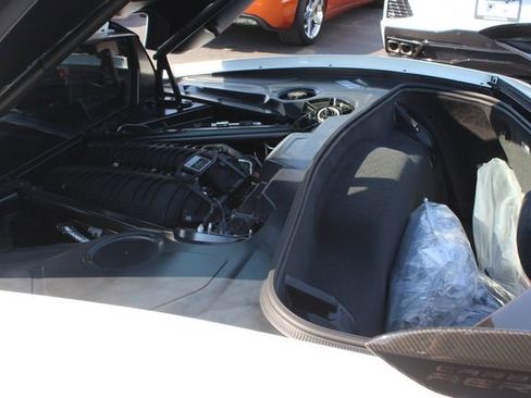 Used 2025 Chevrolet Corvette Z06 w/ Z07 Performance Package image 11