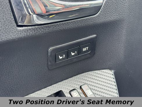 Used 2014 Toyota RAV4 Limited image 5