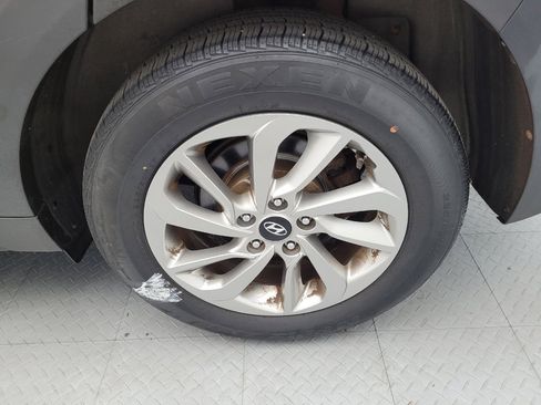 Used 2017 Hyundai Tucson SE FWD image 31
