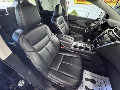 Used 2023 Nissan Murano SV w/ SV Midnight Edition Package image 39