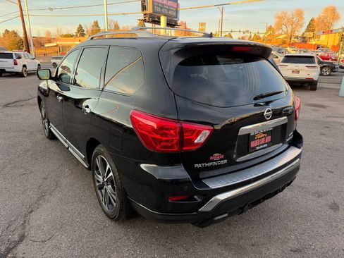 Used 2018 Nissan Pathfinder Platinum w/ Cargo Package image 6