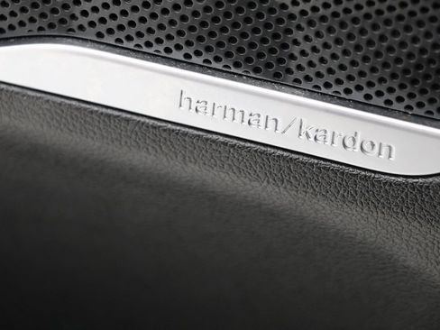 Used 2023 Hyundai Santa Fe SEL w/ Premium Package image 28