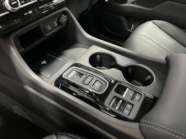 New 2026 Honda Pilot Touring image 23