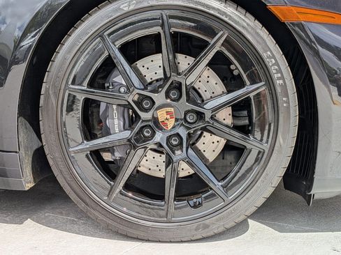 Certified 2026 Porsche 911 Carrera T image 29