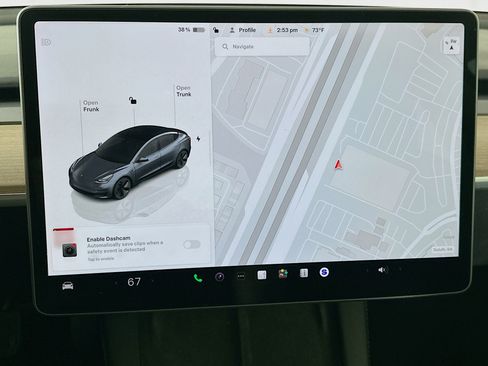 Used 2023 Tesla Model 3 Standard Range image 19