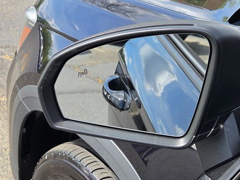 Used 2024 Volkswagen Taos S image 23