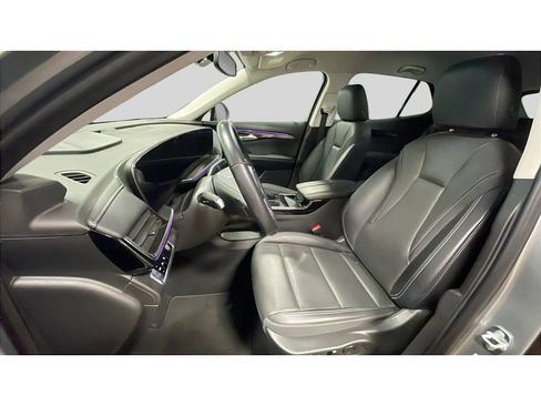 Used 2024 Buick Envision Preferred AWD/4WD image 12
