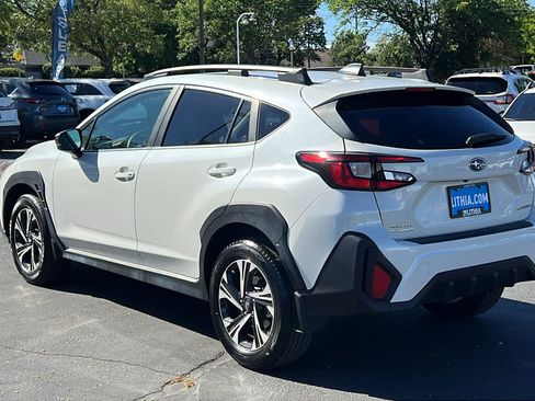 Used 2024 Subaru Crosstrek 2.0i Premium AWD/4WD image 8