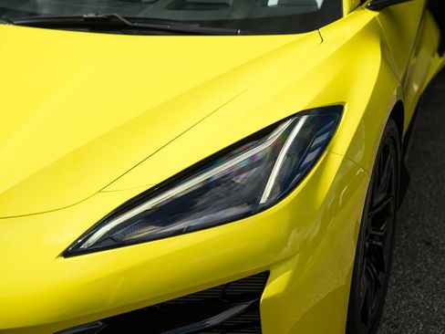 Used 2023 Chevrolet Corvette Z06 w/ Engine Appearance Package RWD image 7