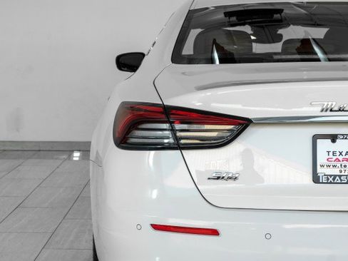 Used 2021 Maserati Quattroporte S Q4 AWD/4WD image 56