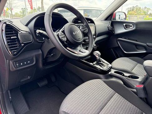 New 2025 Kia Soul EX FWD image 21
