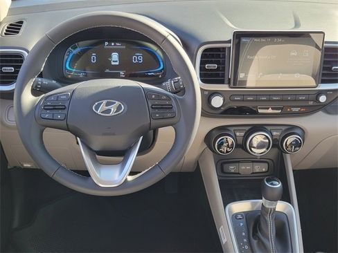New 2026 Hyundai Venue SEL image 4