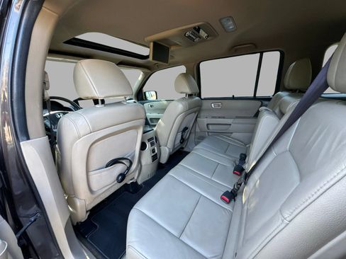 Used 2013 Honda Pilot Touring image 36