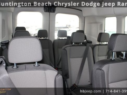 Used 2023 Ford Transit 350 XLT image 30