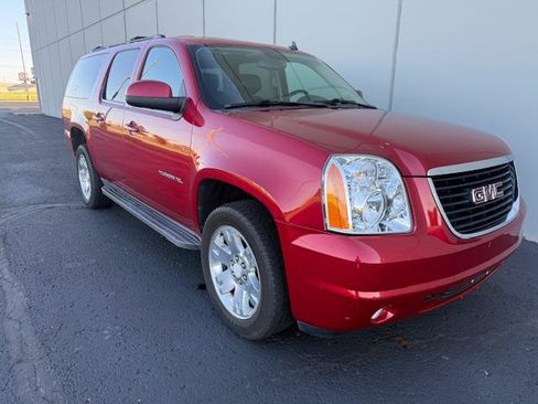 Used 2012 GMC Yukon XL SLT image 3