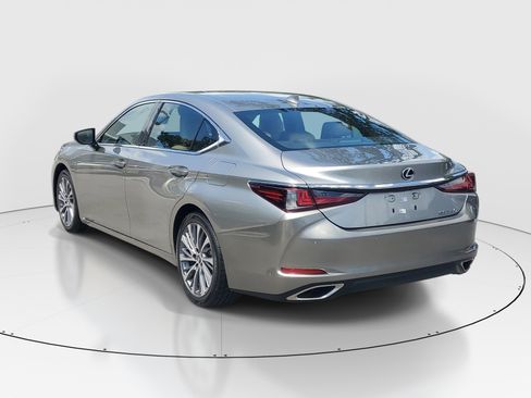 Used 2021 Lexus ES 350 w/ Premium Package FWD image 5