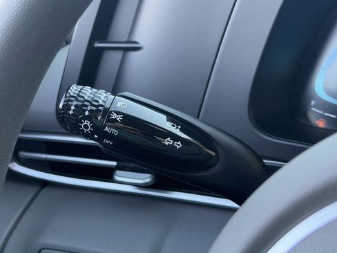 New 2026 Hyundai Elantra SE image 20