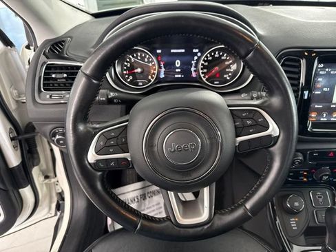 Used 2020 Jeep Compass Limited AWD/4WD image 28
