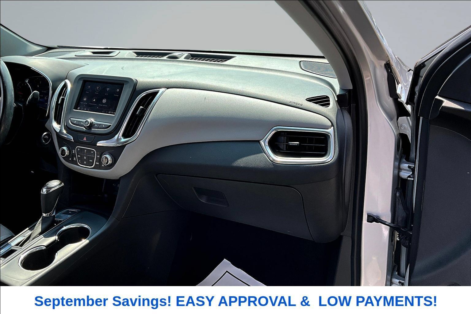 Used 2020 Chevrolet Equinox LT w/ Driver Convenience Package AWD/4WD image 26