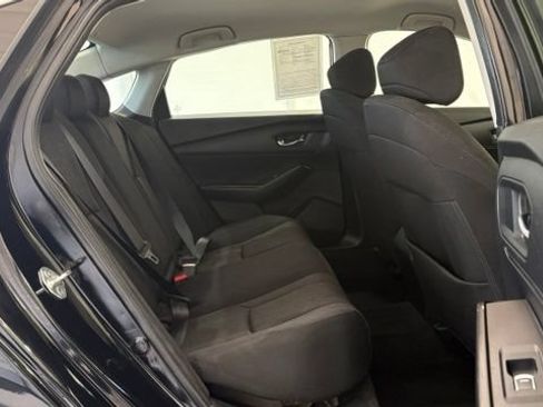 Used 2023 Honda Accord LX image 25