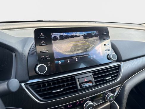 Used 2022 Honda Accord Touring image 21