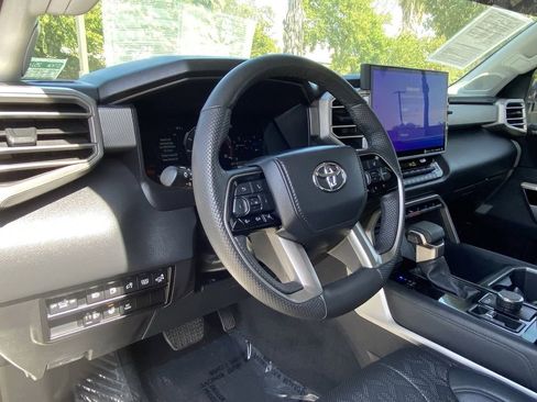 Used 2024 Toyota Tundra Limited image 21