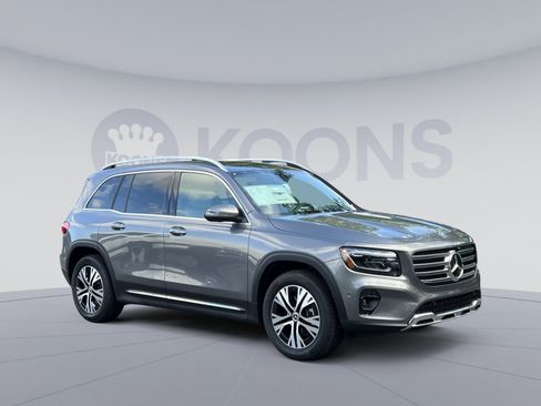 New 2026 Mercedes-Benz GLB 250 4MATIC image 2