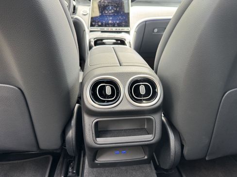 Certified 2026 Mercedes-Benz GLC 300 image 18