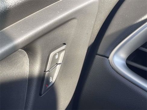 Used 2022 Chevrolet Malibu RS w/ LPO, Convenience Package 2 image 26