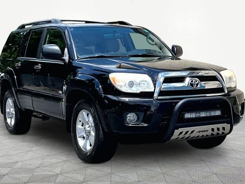 Used 2008 Toyota 4Runner SR5 RWD image 2