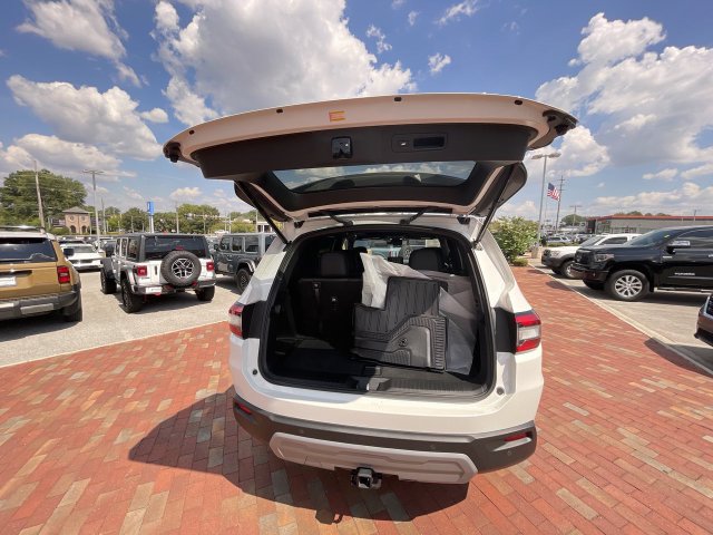 Certified 2024 Honda Pilot TrailSport image 35