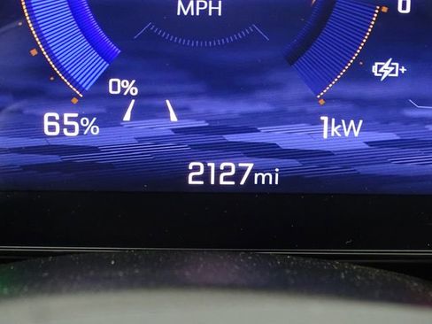 Used 2025 Chevrolet Equinox EV LT image 29