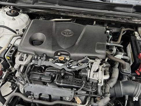 Used 2019 Toyota Camry LE image 36