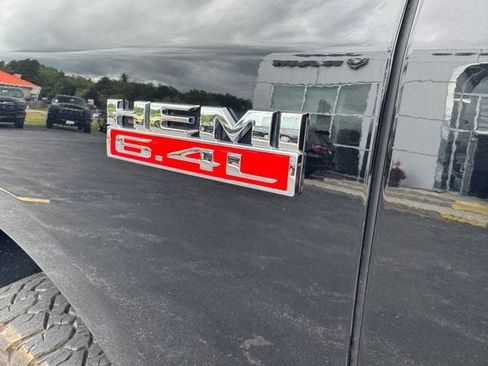 Used 2021 RAM 2500 Big Horn AWD/4WD image 37