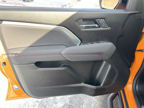 Used 2025 Chevrolet Colorado Z71 w/ Z71 Convenience Package 2 image 21